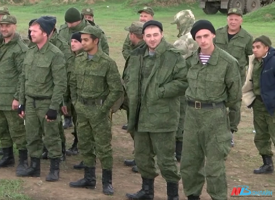 100 тысяч рублей мобилизованным волгоградцам перечислят по спискам воинских частей